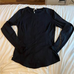 Black lululemon long sleeve with zipper in back